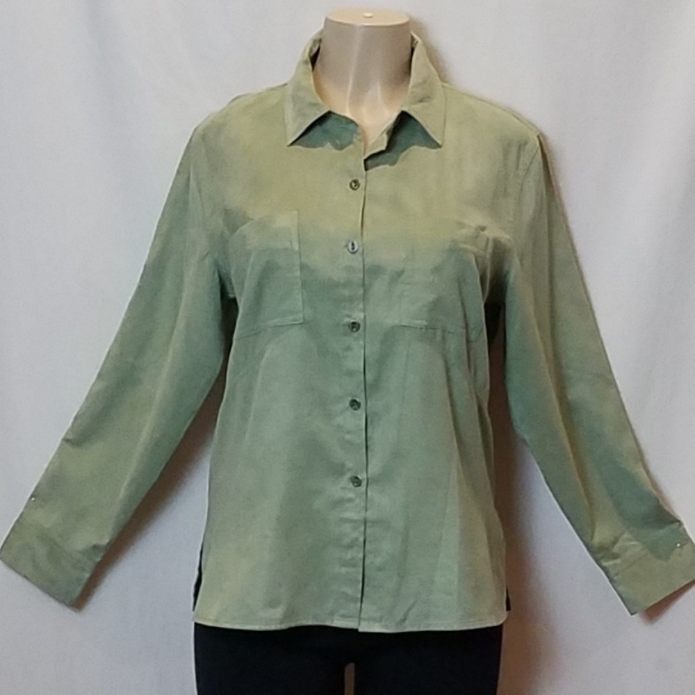 CHICO'S Ultrasuede Buttoned Shirt